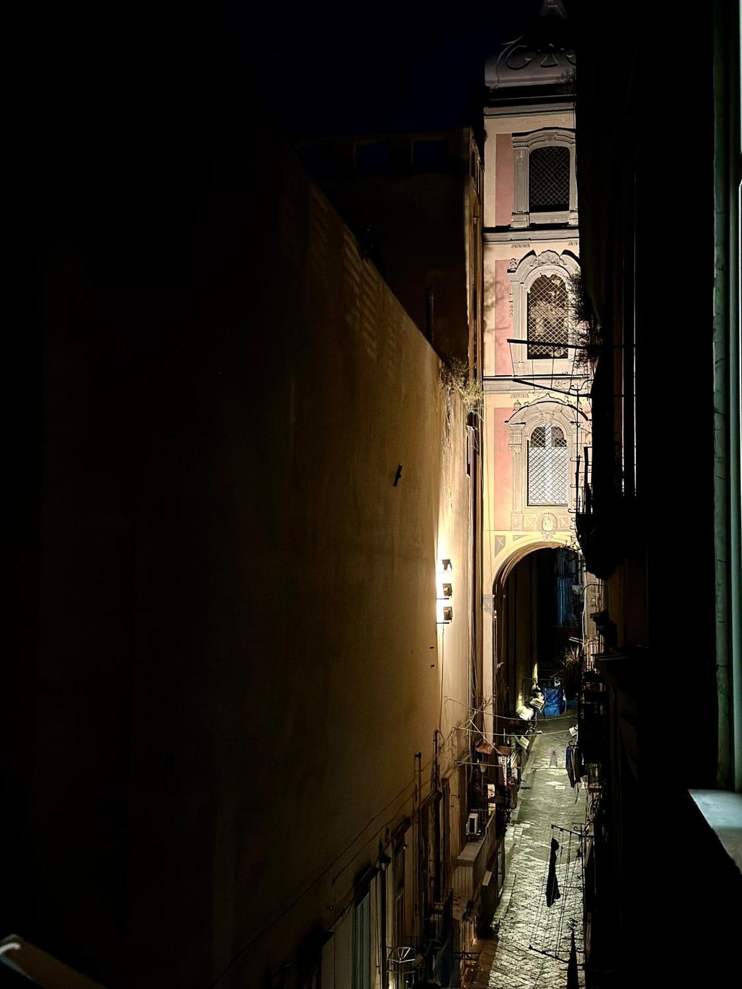 Stay Soft Apartment - Centro Storico Napoli Zewnętrze zdjęcie