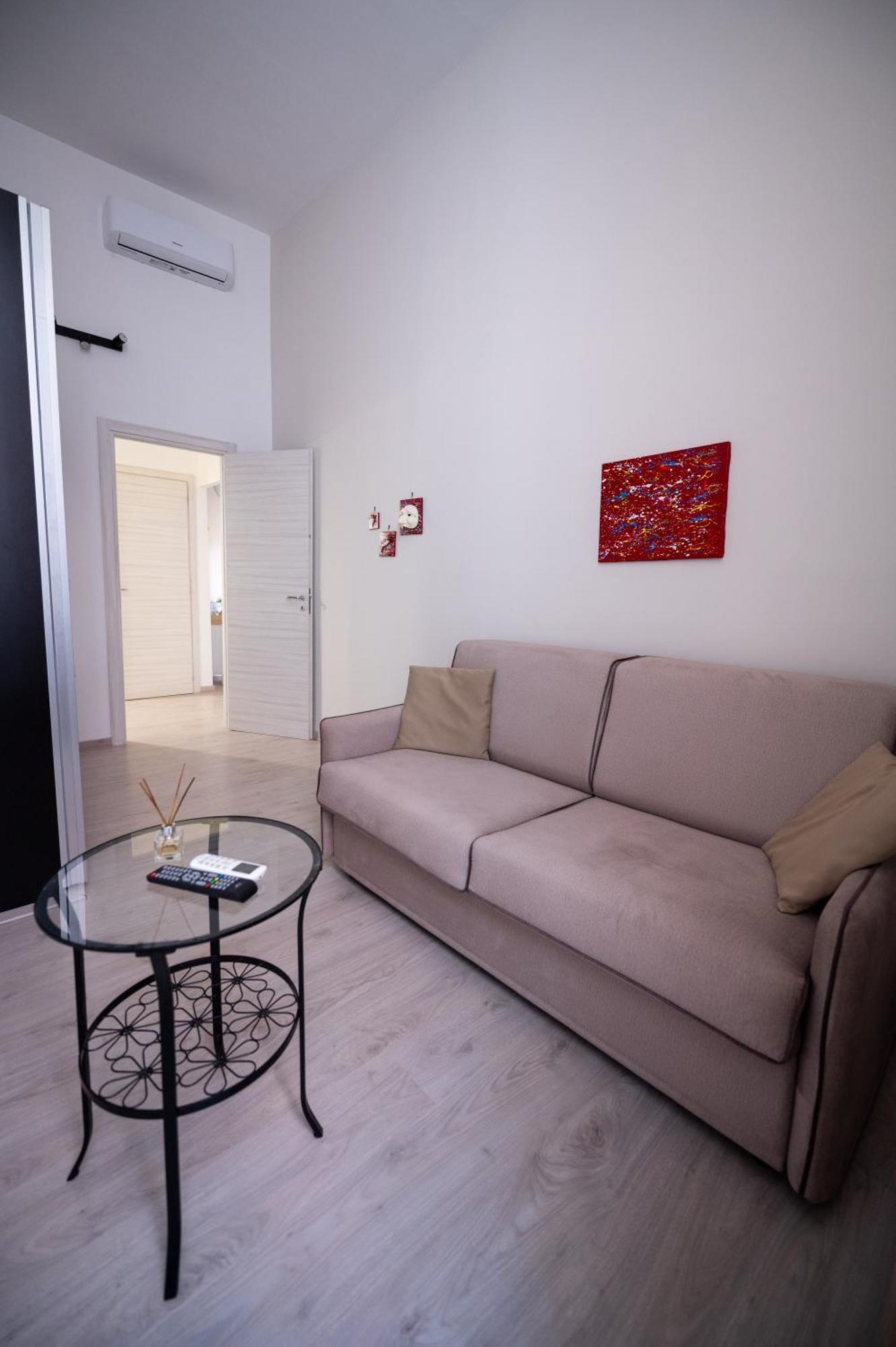 Stay Soft Apartment - Centro Storico Napoli Zewnętrze zdjęcie
