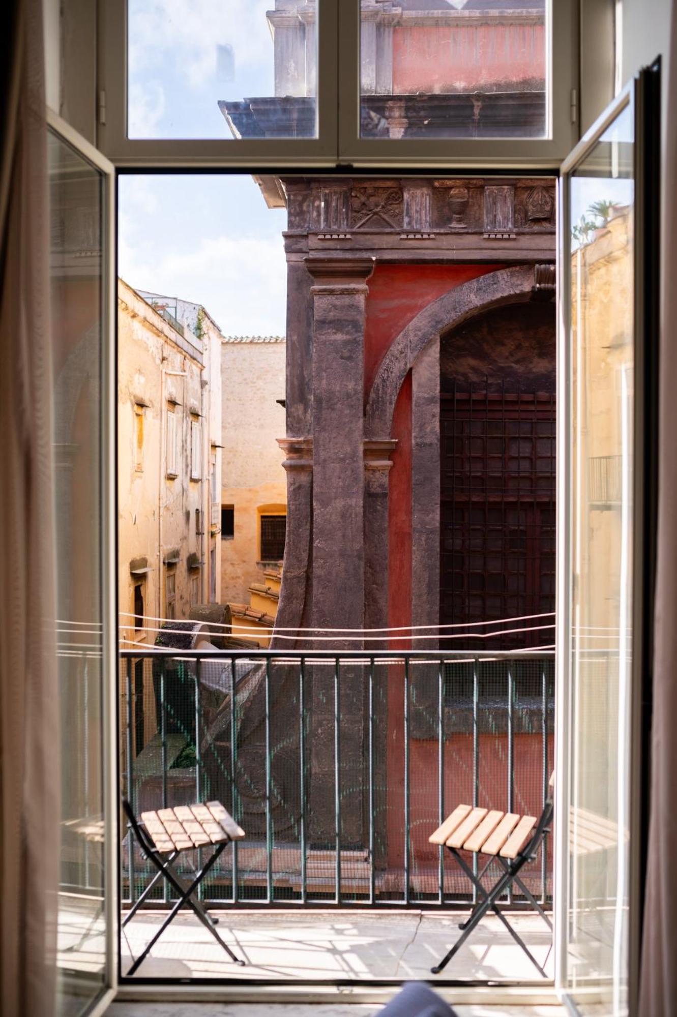 Stay Soft Apartment - Centro Storico Napoli Zewnętrze zdjęcie